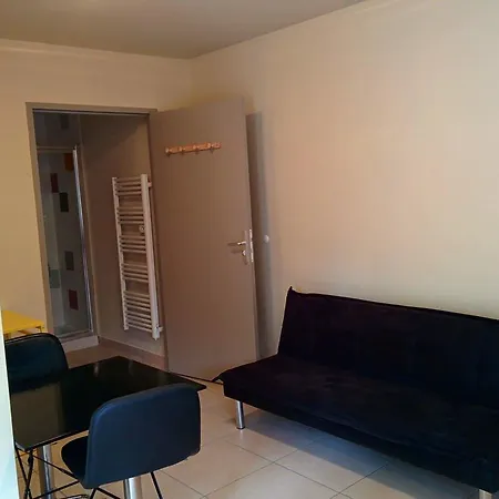 Apartment Studio Meuble Sur Le Campus *